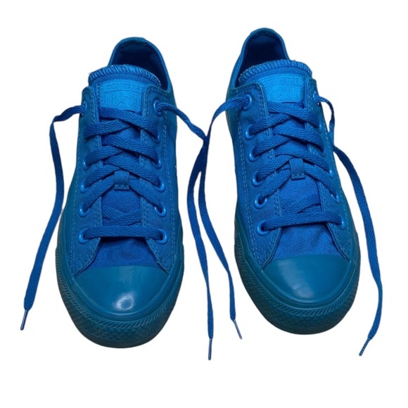 Converse Blue Sneakers Classic Low-Top Design - Picture 1 of 11